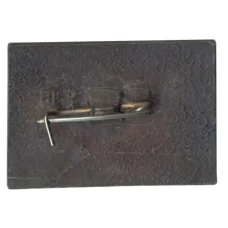 Значок Мемориальный комплекс "Рубеж Славы" (вид 2)