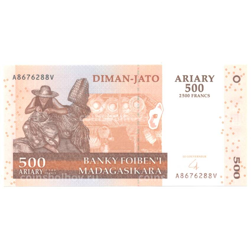 Банкнота 500 ариари 2004 года Мадагаскар
