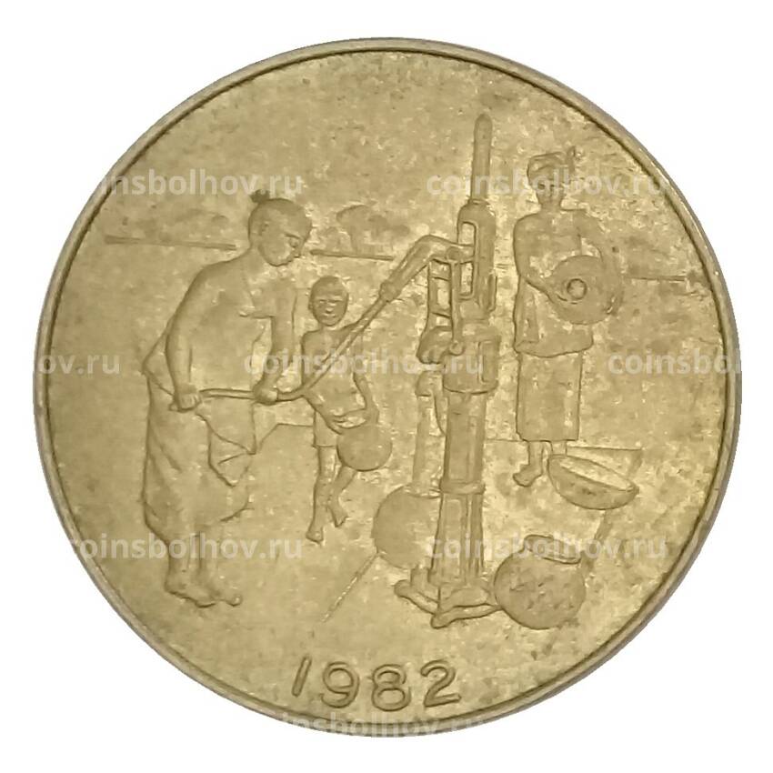 Монета 10 франков 1982 года Французская Западная Африка