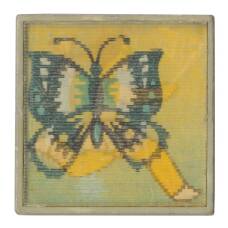 Значок Девочка и бабочка