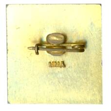 Значок ИНПОЛИГРАФМАШ -69 (вид 2)