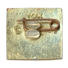 Значок 50 лет Октябрьской революции (вид 2)