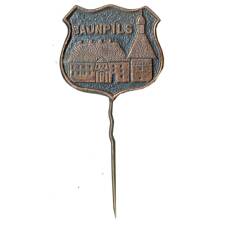 Значок замок Яунпилс