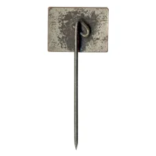 Значок рекламный Alpha (вид 2)