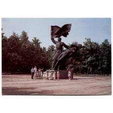 Открытка Орел — Памятник комсомольцам-героям