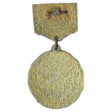 Значок 60 лет СССР (вид 2)