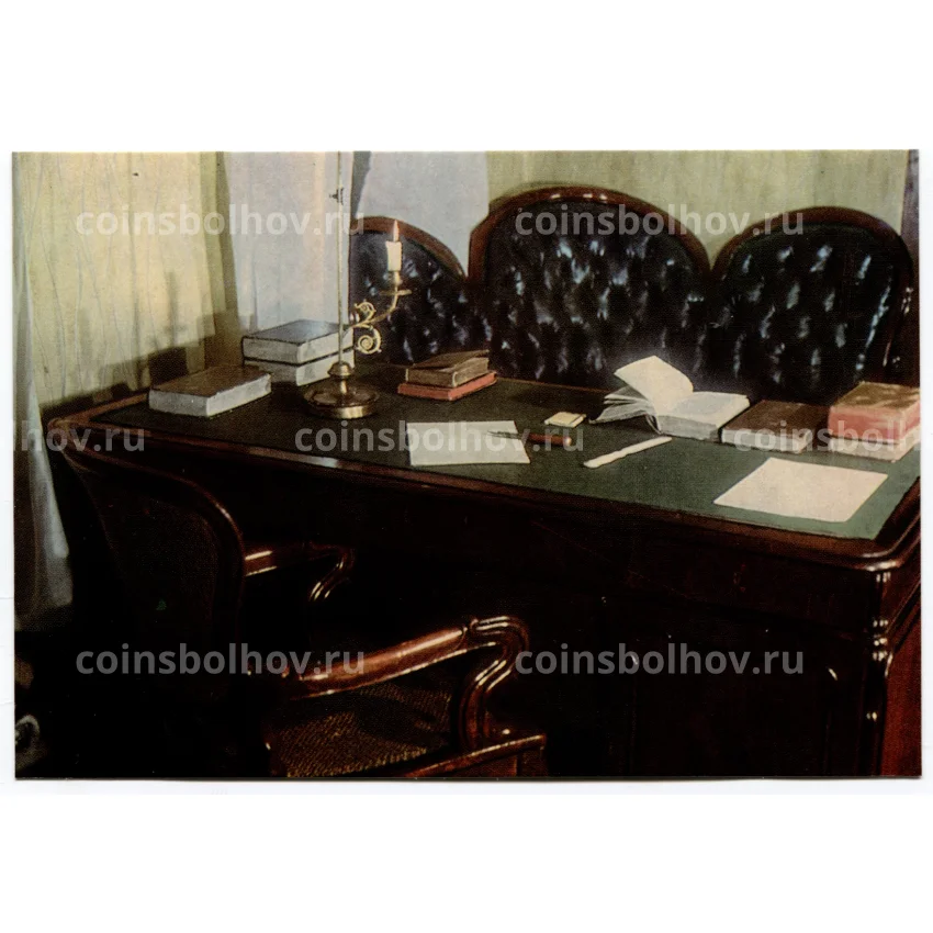 Открытка Орел — Государственный музей И.С. Тургенева. Кабинет-спальня — Письменный стол.