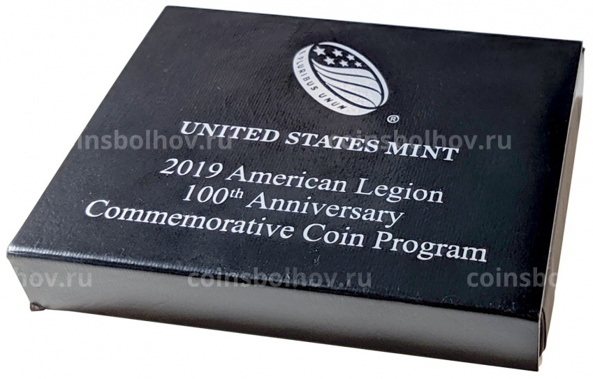 Монета 1/2 доллара 2019 года S США — 100 лет американскому легиону (в подарочной коробке) (вид 4)