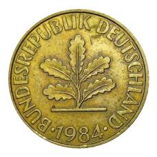 Монета 10 пфеннигов 1984 года J Германия (аверс)