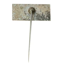 Значок рекламный AKG acoustics (вид 2)