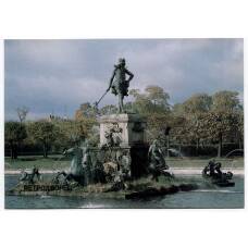 Открытка Петродворец — Верхний сад.Фонтан «Нептун»