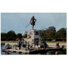 Открытка Петродворец- Верхний сад.Фонтан «Нептун»