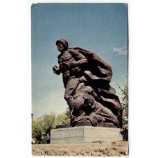 Открытка Волгоград.Мамаев курган — Скульптурная композиция на Площади Героев