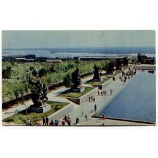 Открытка Волгоград.Мамаев курган — Площадь Героев