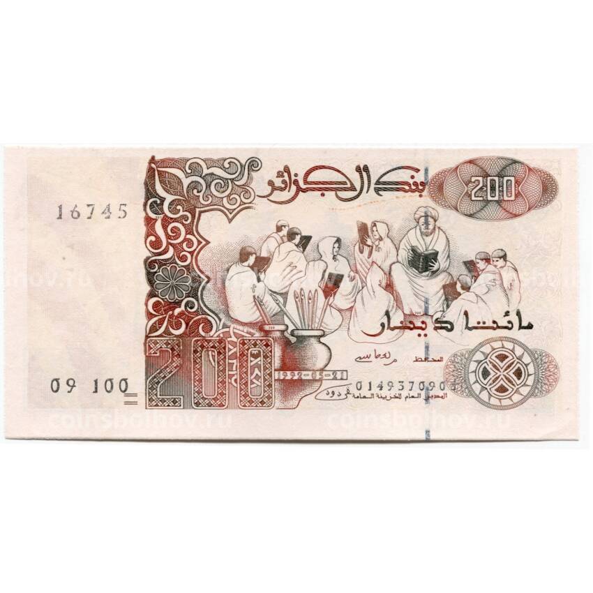 Банкнота 200 динаров 1992 года Алжир