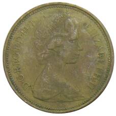 Монета 2 новых пенса 1971 года Великобритания (аверс)