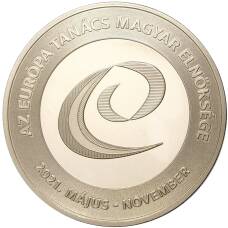 Монета 2000 форинтов 2021 года Венгрия — Представительство Венгрии в Совете Европы (аверс)