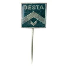 Значок рекламный Desta