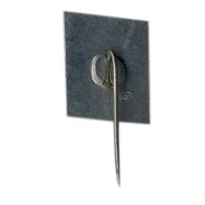 Значок Тракау (вид 2)