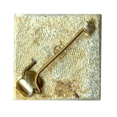 Значок Брошь (вид 2)