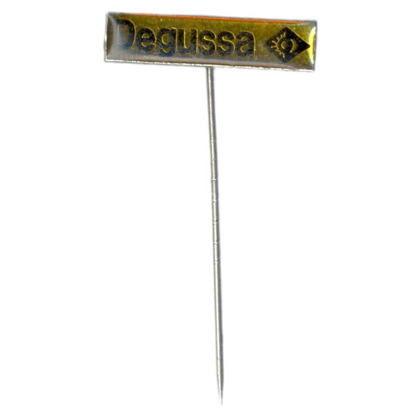 Значок рекламный Degussa (Германия)