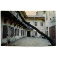 Открытка Вильнюс.Переулок Пилес.Дворик дома в котором жил А.Мицкевич.XVIII -XIX века