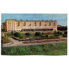 Открытка Великие Луки. Сквер на набережной (аверс)