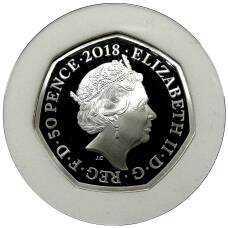 Монета 50 пенсов 2018 года Великобритания «150 лет со дня рождения Беатрис Поттер — Кролик Питер» (в коробке) (реверс)