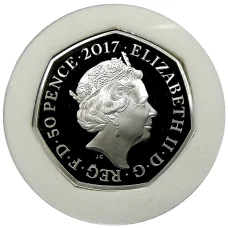 Монета 50 пенсов 2017 года Великобритания «150 лет со дня рождения Беатрис Поттер — Котенок Том» (в коробке) (реверс)