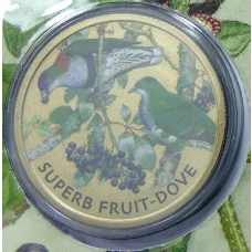 Монета 1 доллар 2021 года Тувалу — Великолепный пёстрый голубь (в конверте с маркой) (аверс)