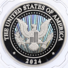 Жетон (настольная медаль) 2024 года США «Президентские выборы в США 2024 — Кандидаты Дональд Трамп и Джеймс Дэвид Вэнс» (в слабе) (вид 2)