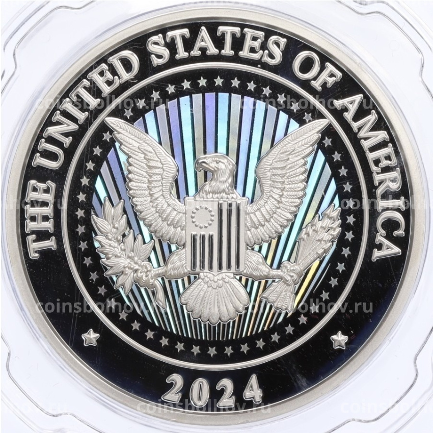 Жетон (настольная медаль) 2024 года США «Президентские выборы в США 2024 — Кандидаты Дональд Трамп и Джеймс Дэвид Вэнс» (в слабе) (вид 2)