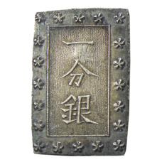 Монета 1 бу 1868-1869 года Япония (аверс)