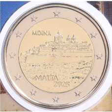 Монета 2 евро 2025 года Мальта «Мальтийские стены — Мдина» (в буклете) (аверс)