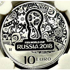 Монета 10 евро 2018 года Италия «Чемпионат мира по футболу 2018, Россия» (в слабе) (аверс)