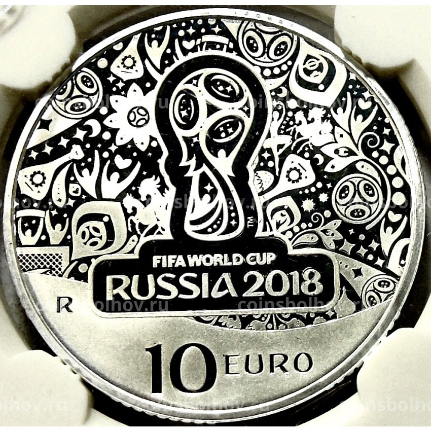 Монета 10 евро 2018 года Италия «Чемпионат мира по футболу 2018, Россия» (в слабе)