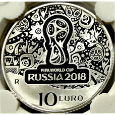 Монета 10 евро 2018 года Италия «Чемпионат мира по футболу 2018, Россия» (в слабе) (аверс)