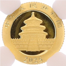 Монета 10 юаней 2025 года Китай «Панда» в слабе NGC (MS70) (реверс)